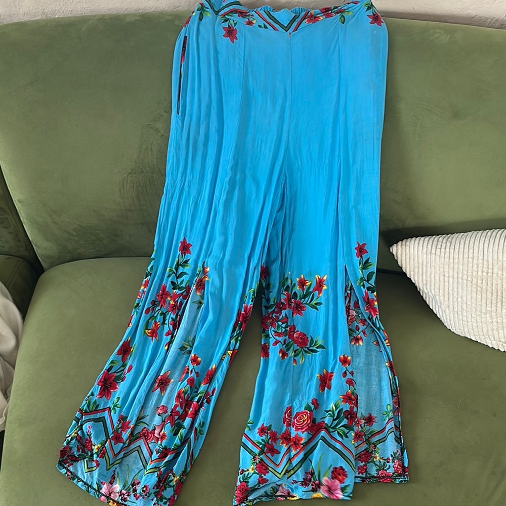Vibrant Blue Floral Wide-Leg Pants